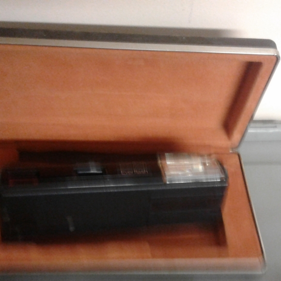 Vintage everflash camera - Picture 4 of 5